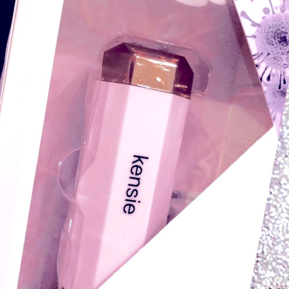 UV Light Sanitizer by Kenzie PURE LED UV - 99% Germ Killing Power In Seconds - Picture 10 of 13